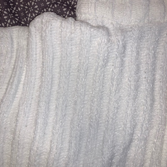 White Chenille Turtleneck - Picture 3 of 3